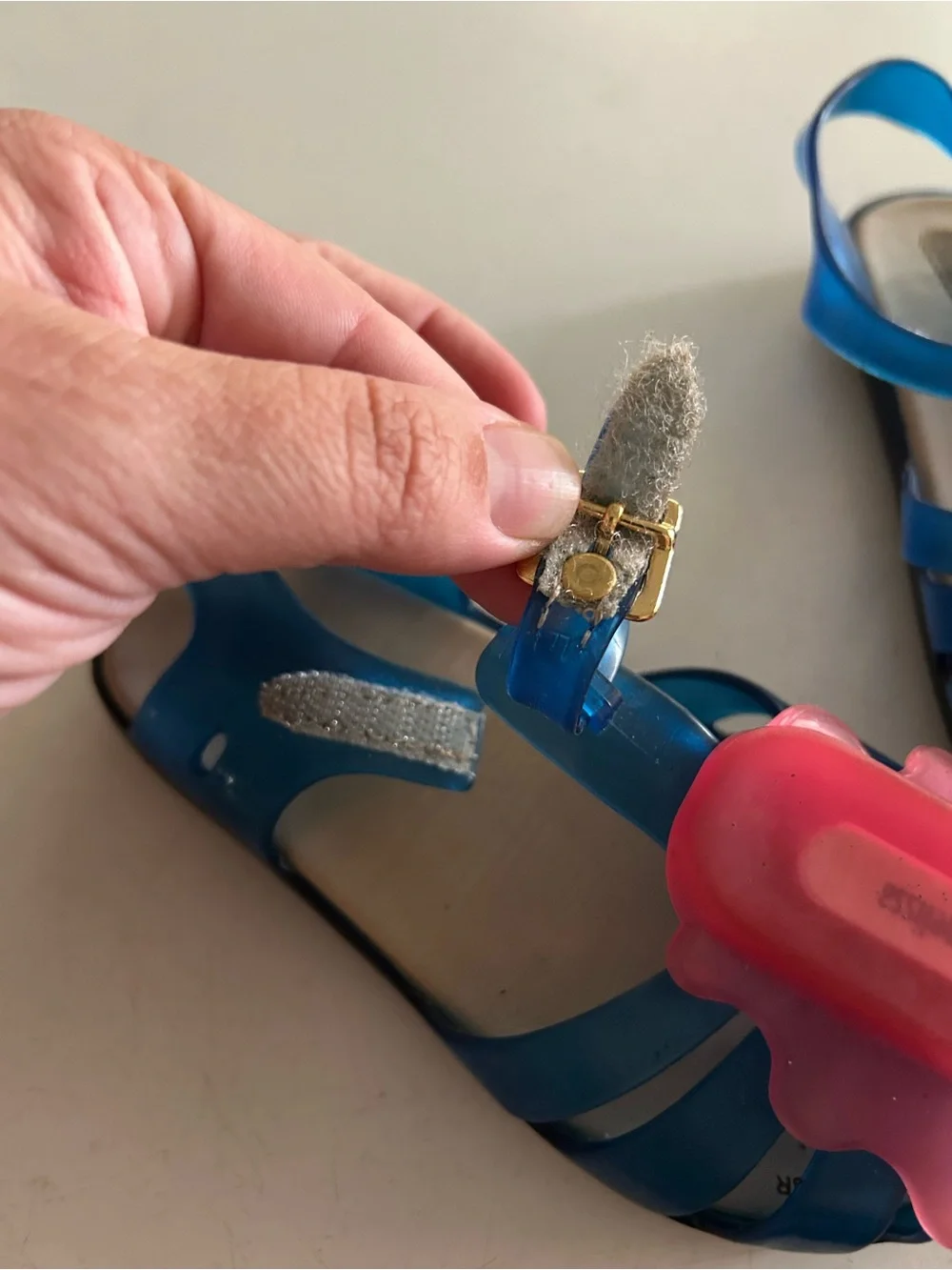 Mini Melissa Aranha VIII Jelly Sandals | blue with pink popsicle